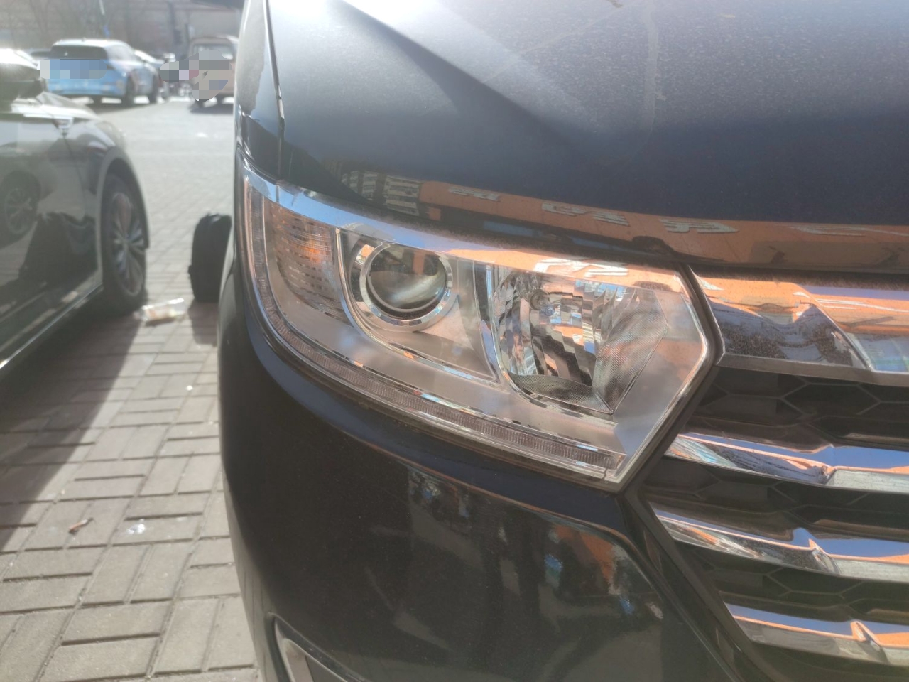 JAC Refine M3 2019 thumb 4