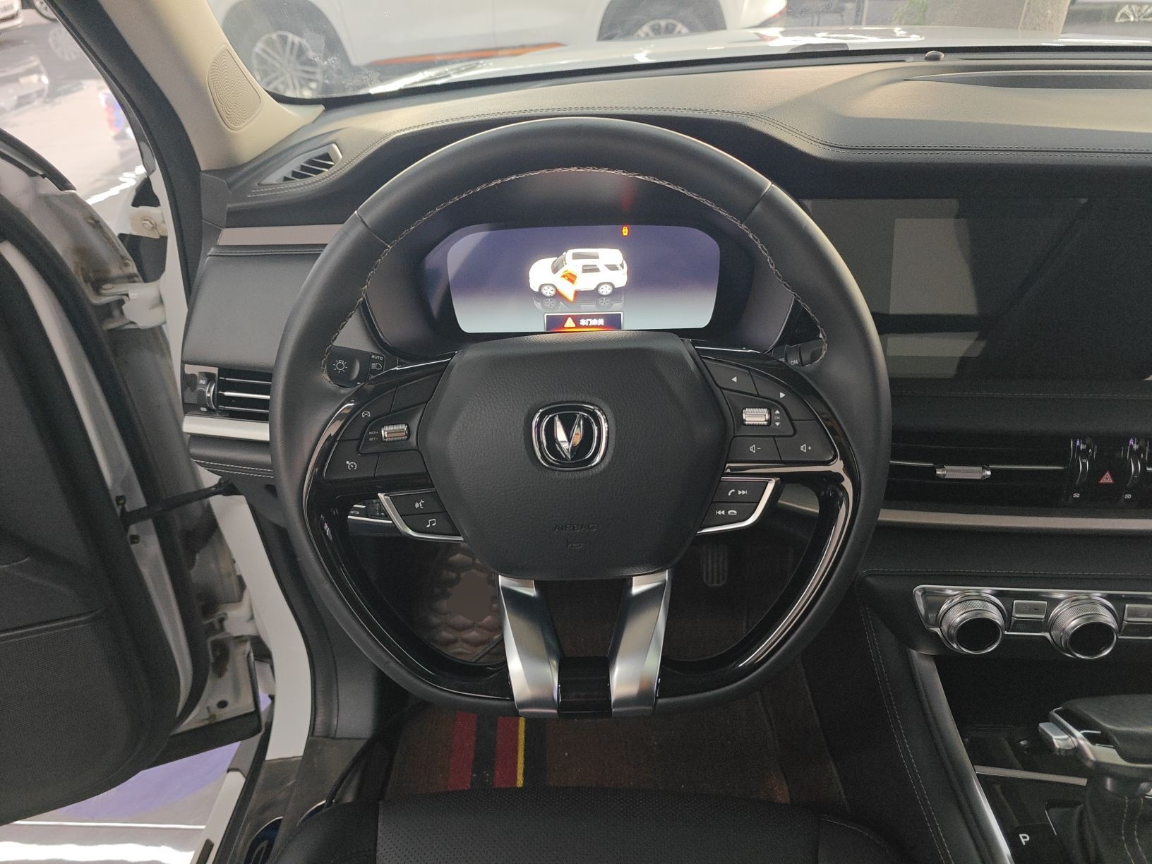 Changan CS95 2019 thumb 10