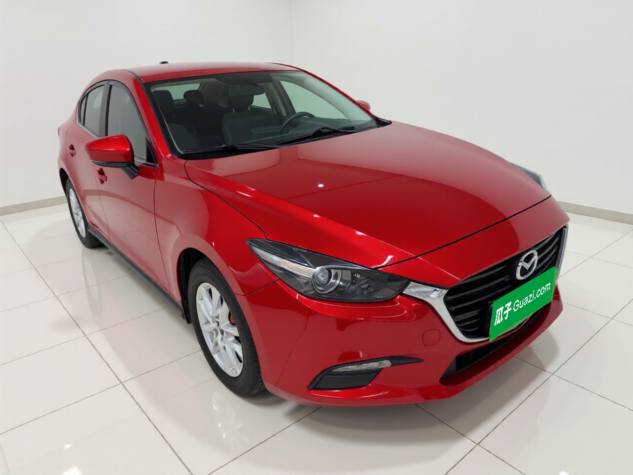 Mazda 3 2019 thumb 3