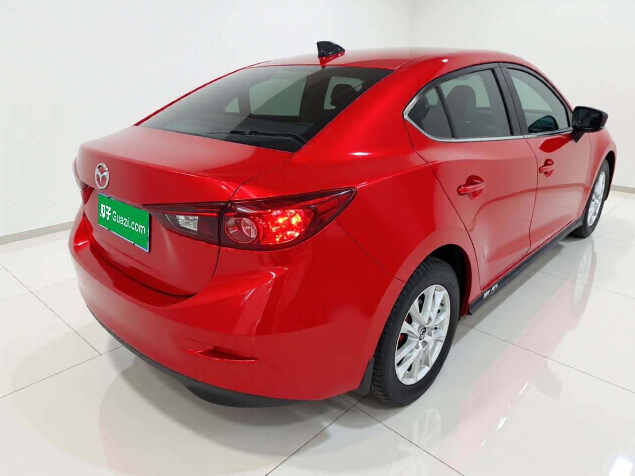 Mazda 3 2019 thumb 6