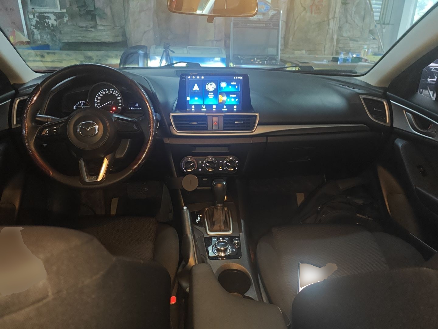 Mazda 3 2019 thumb 9