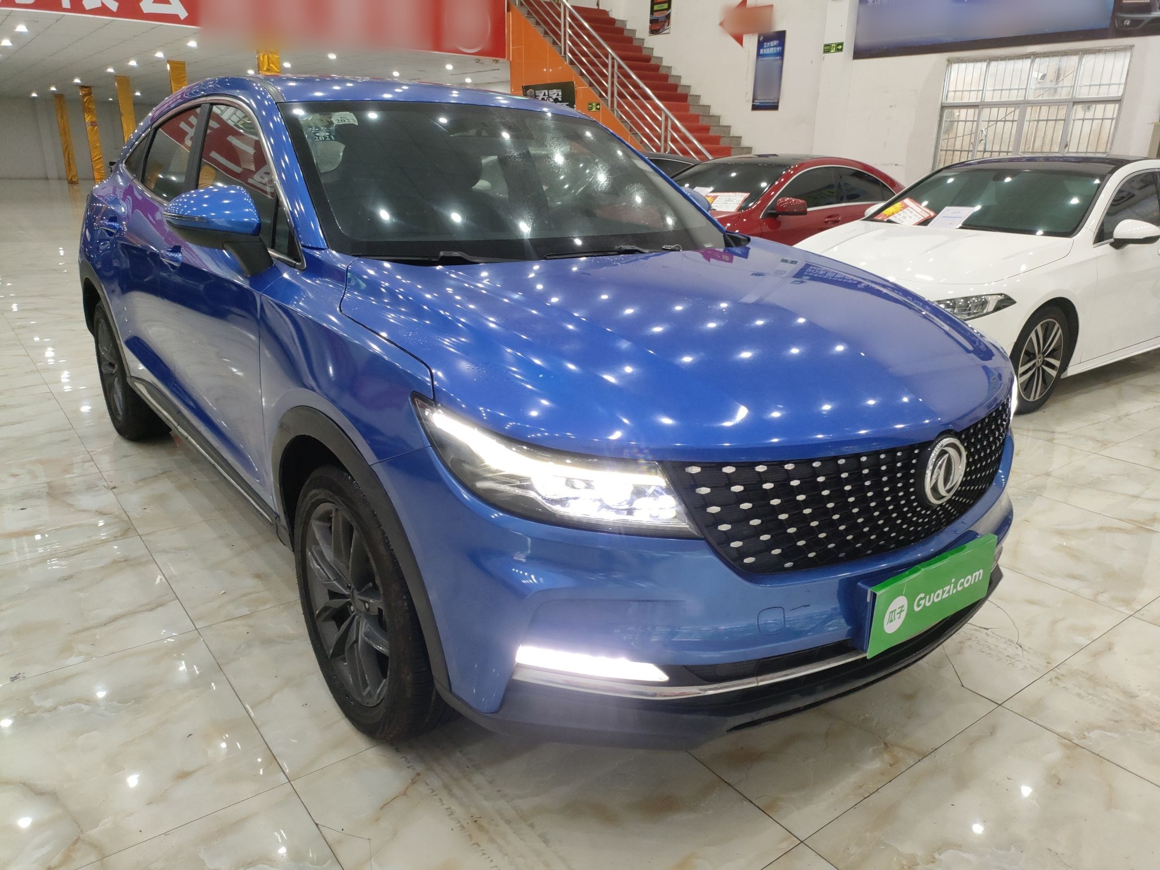 Dongfeng Fengon ix5 2019 thumb 5