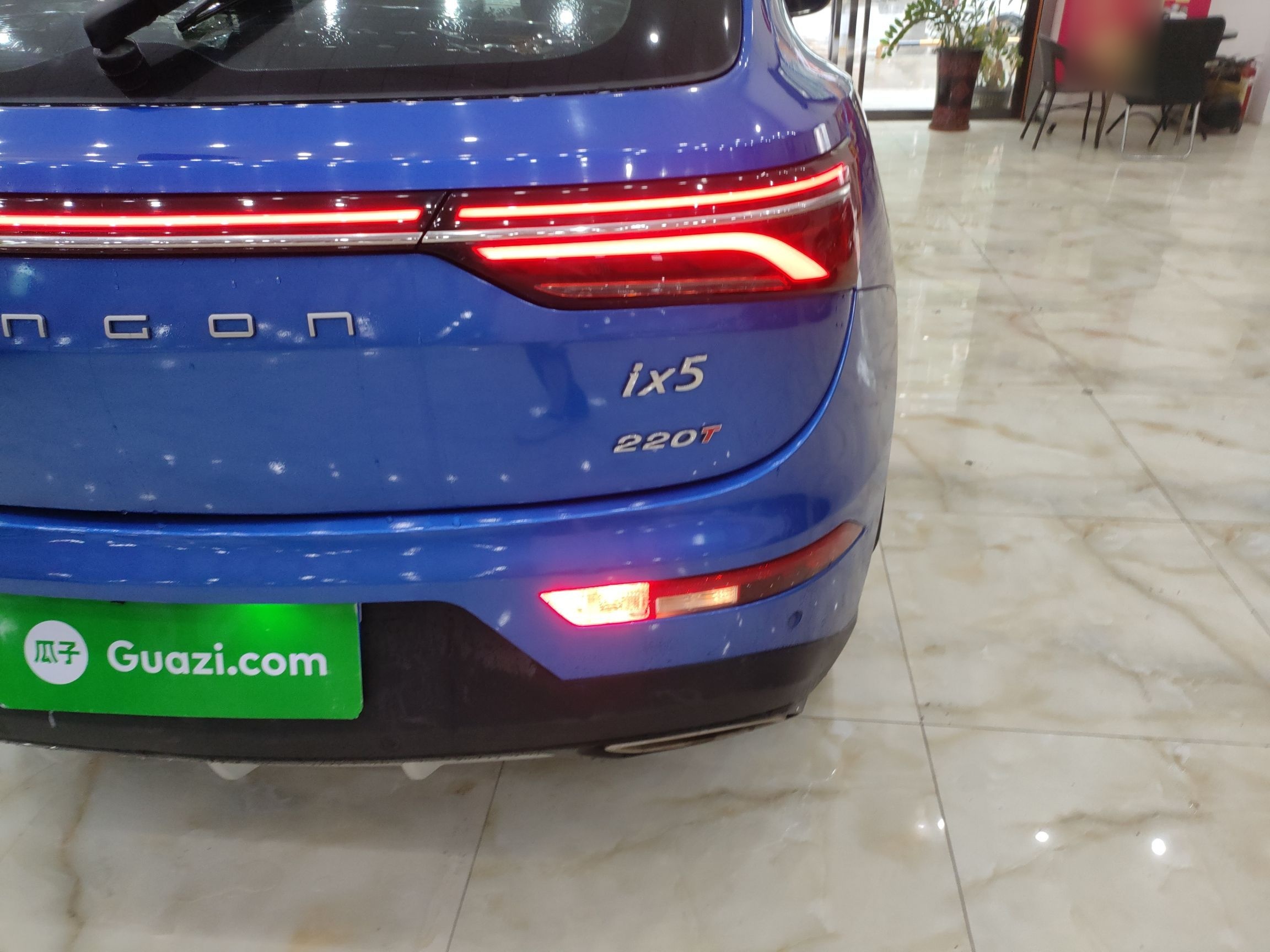 Dongfeng Fengon ix5 2019 thumb 7