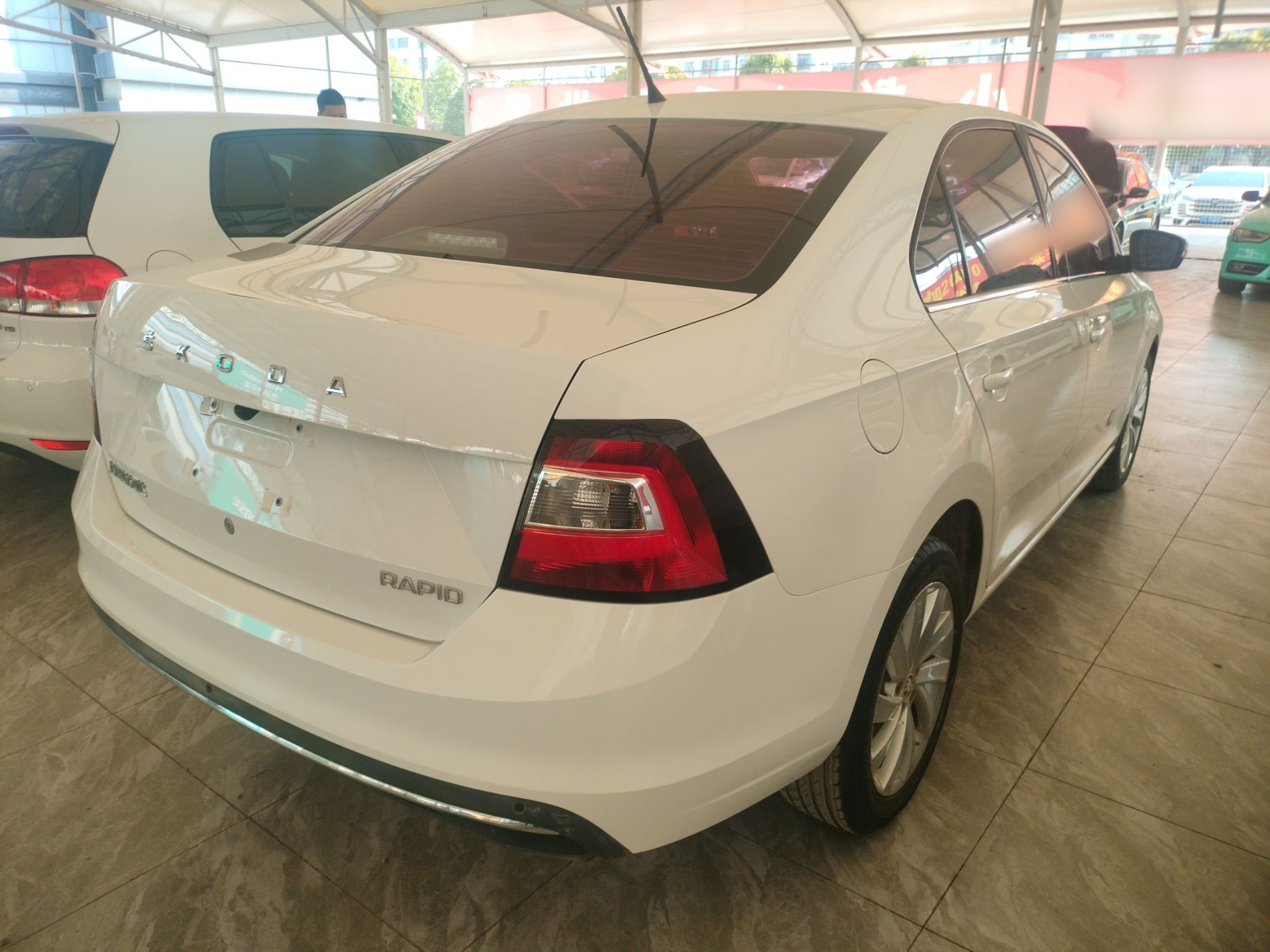 Skoda Rapid 2019 thumb 6