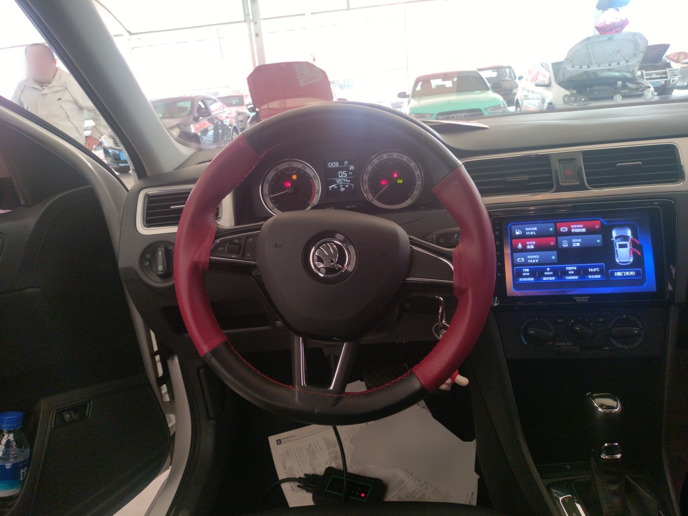 Skoda Rapid 2019 thumb 10