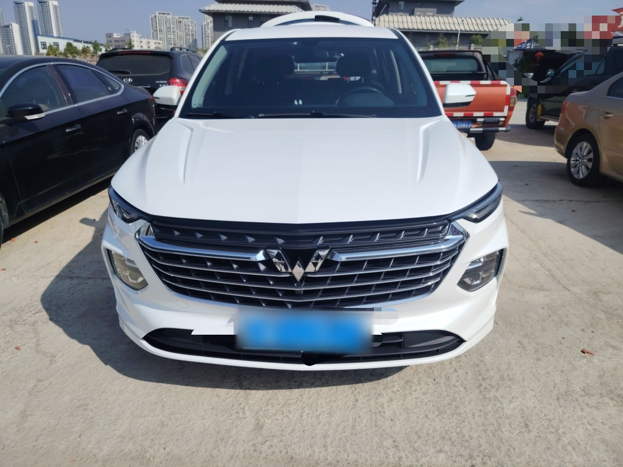 Wuling Kaijie 2020 thumb 2