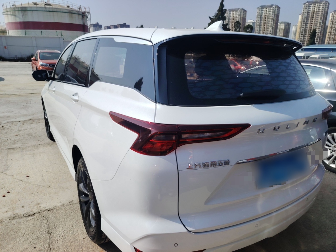 Wuling Kaijie 2020 thumb 4