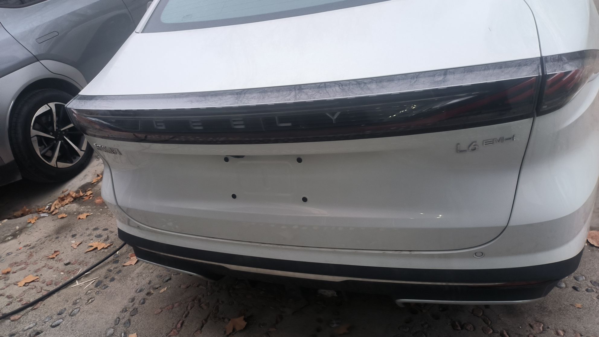 Geely Galaxy L6 2025 thumb 5