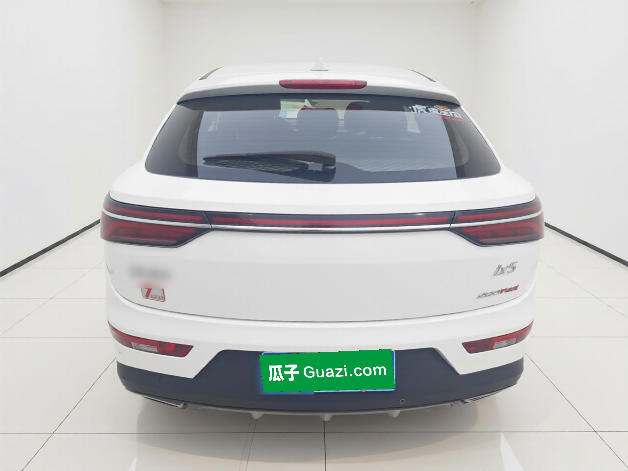 Dongfeng Fengon ix5 2019 thumb 3