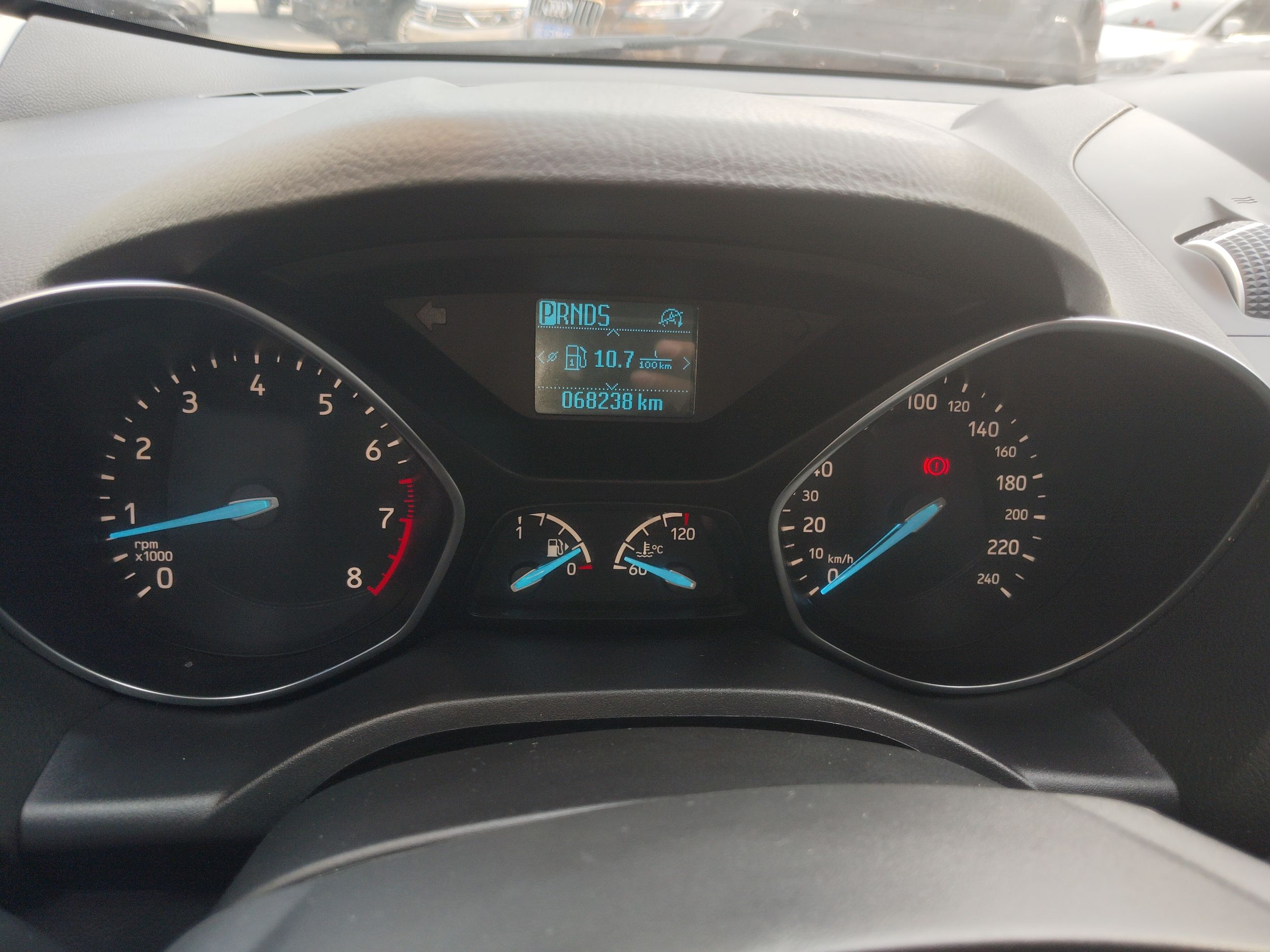 Ford Kuga 2019 thumb 11