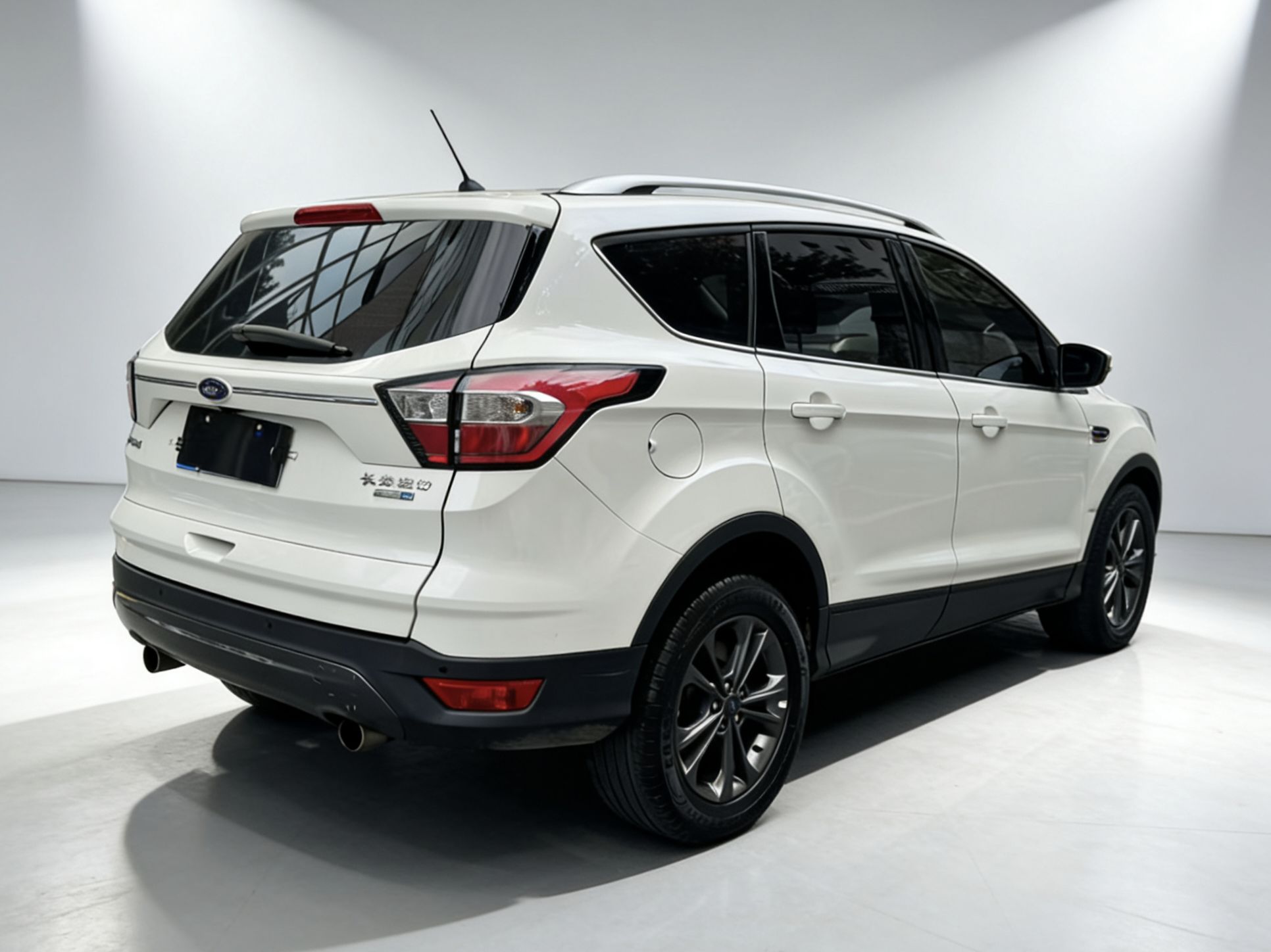 Ford Kuga 2019 thumb 5