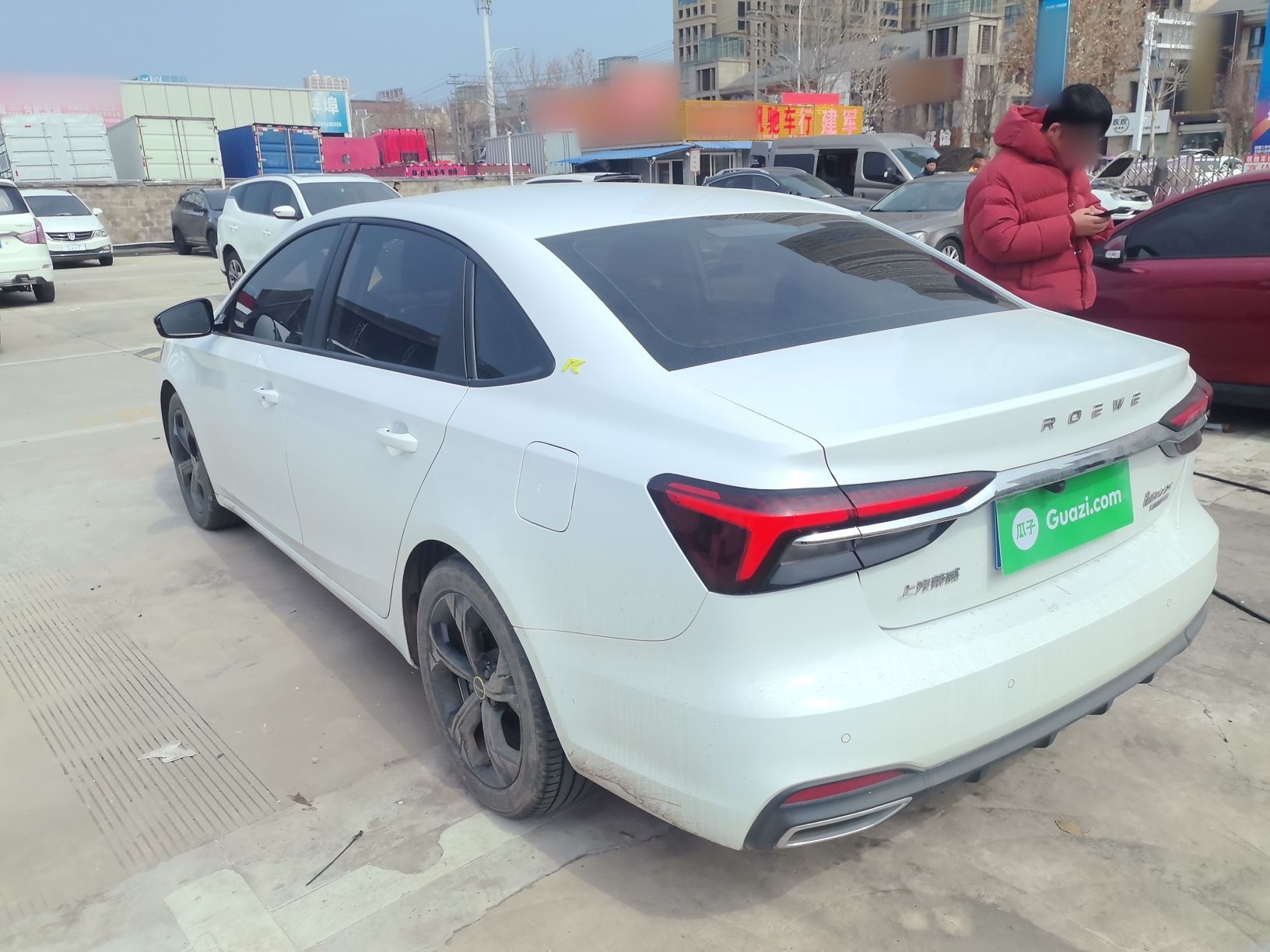Roewe i6 2020 thumb 4