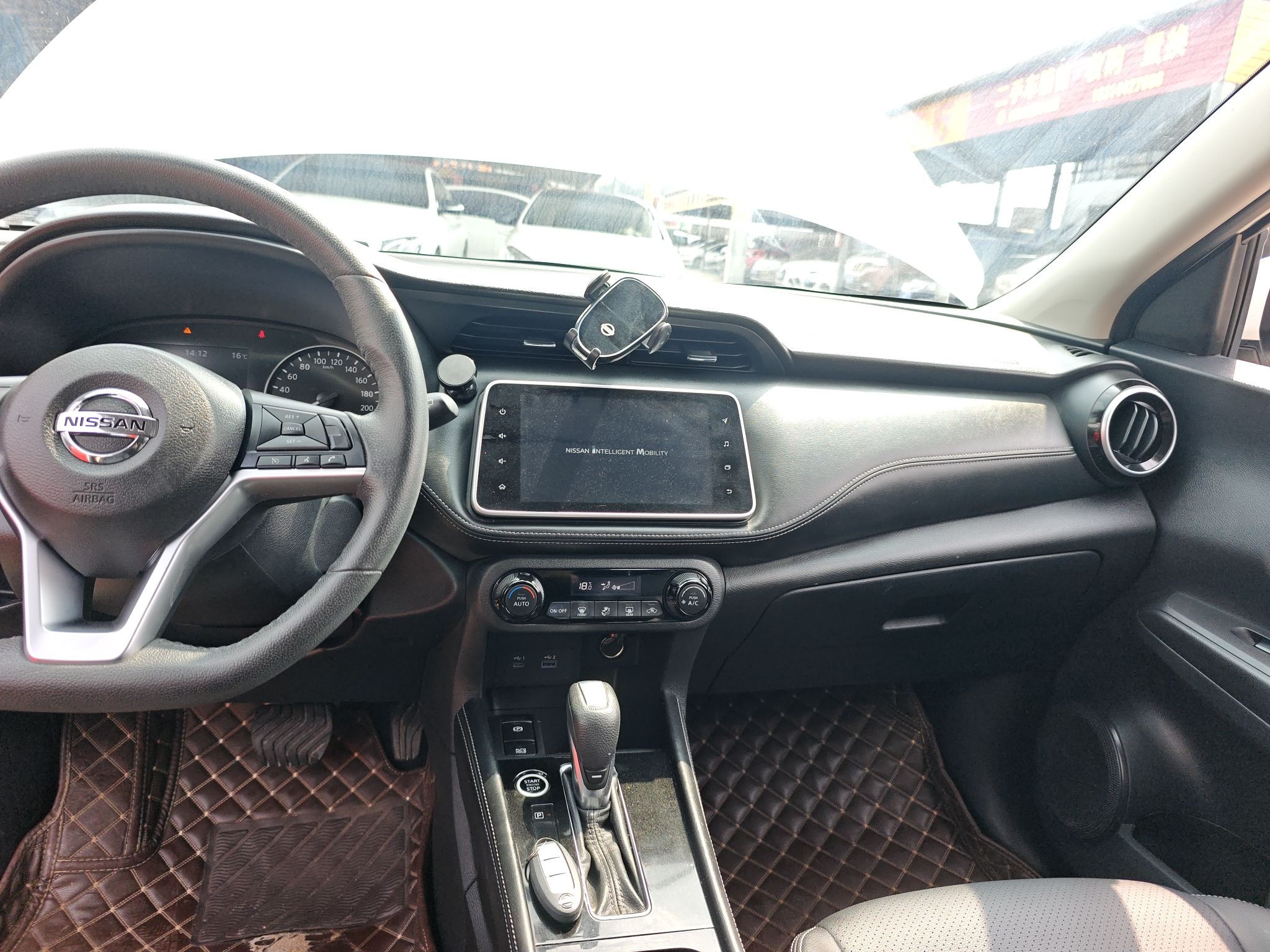 Nissan Kicks 2022 thumb 12