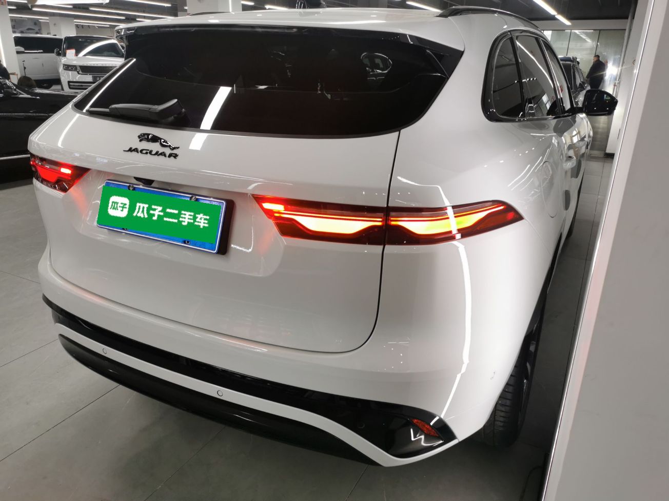 Jaguar F-Pace 2025 thumb 4