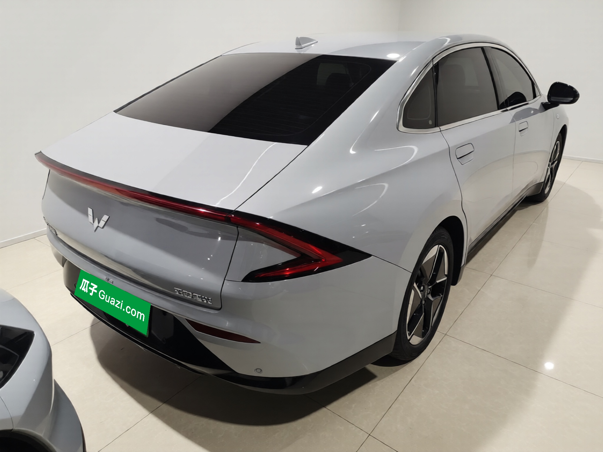Wuling Starlight 2024 thumb 4
