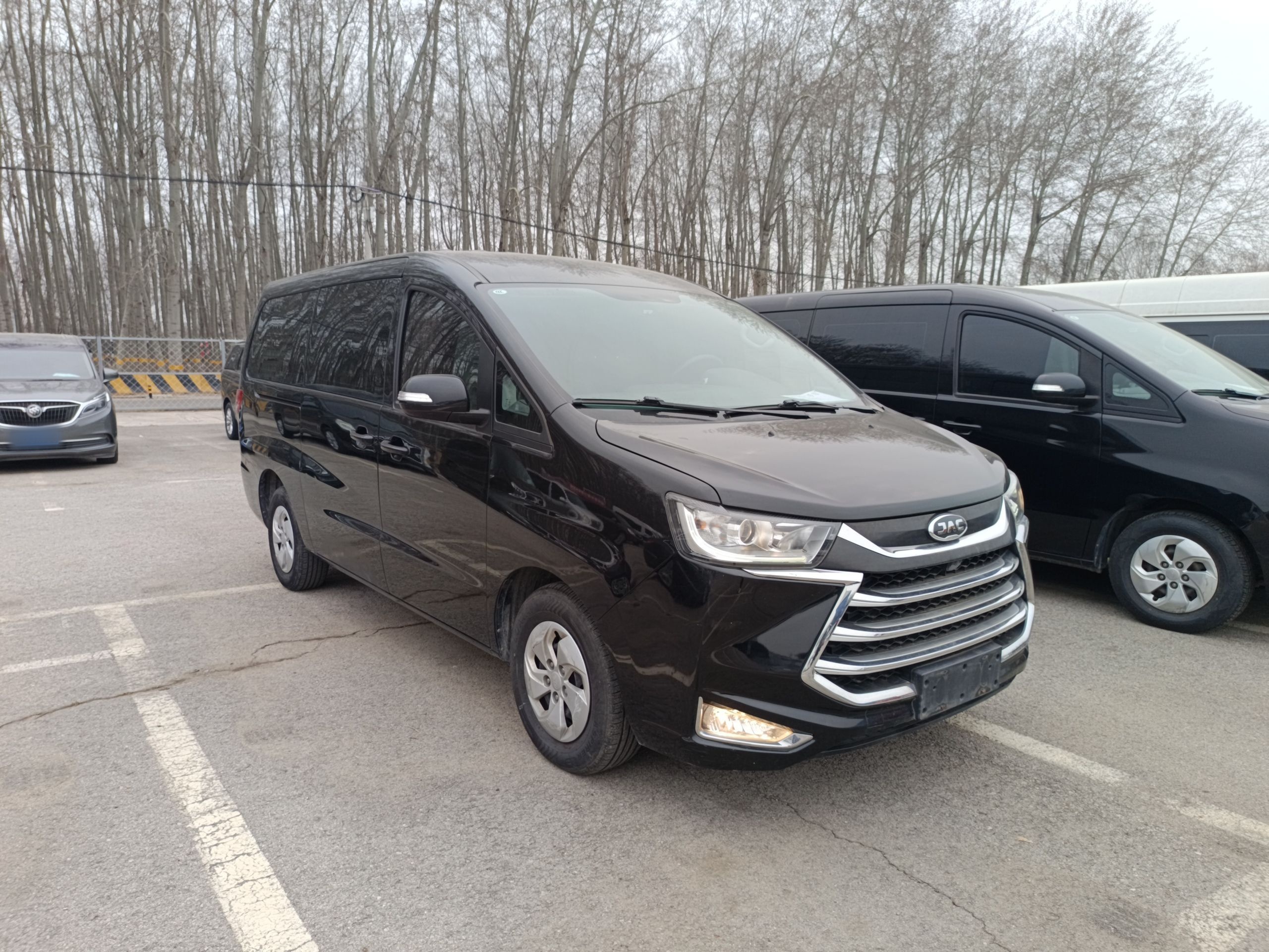 JAC Refine M4 2021 thumb 3