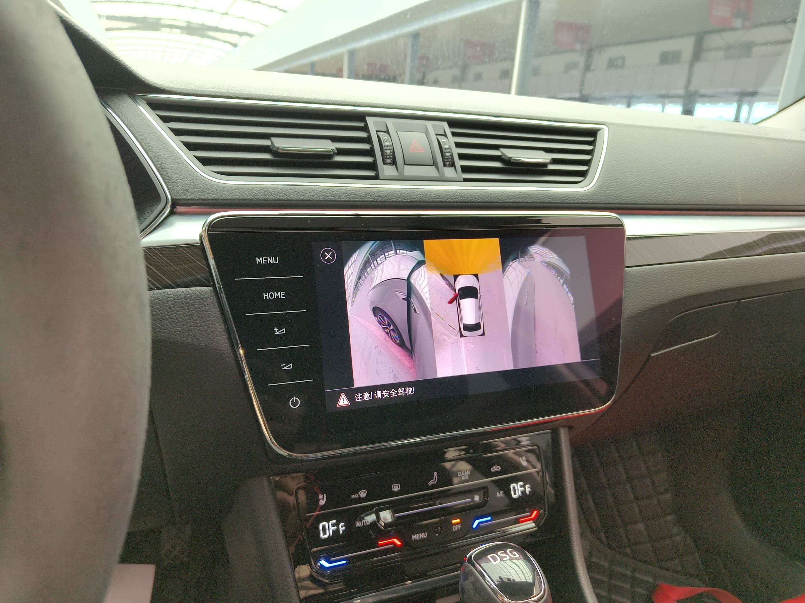 Skoda Superb 2022 thumb 12