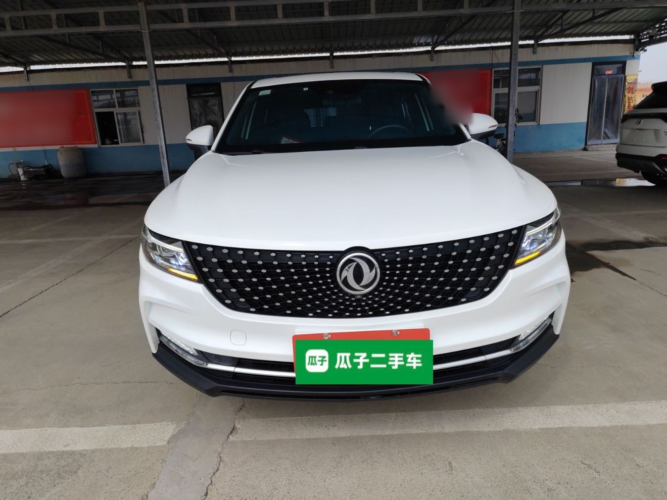 Dongfeng Fengon ix5 2019 thumb 2