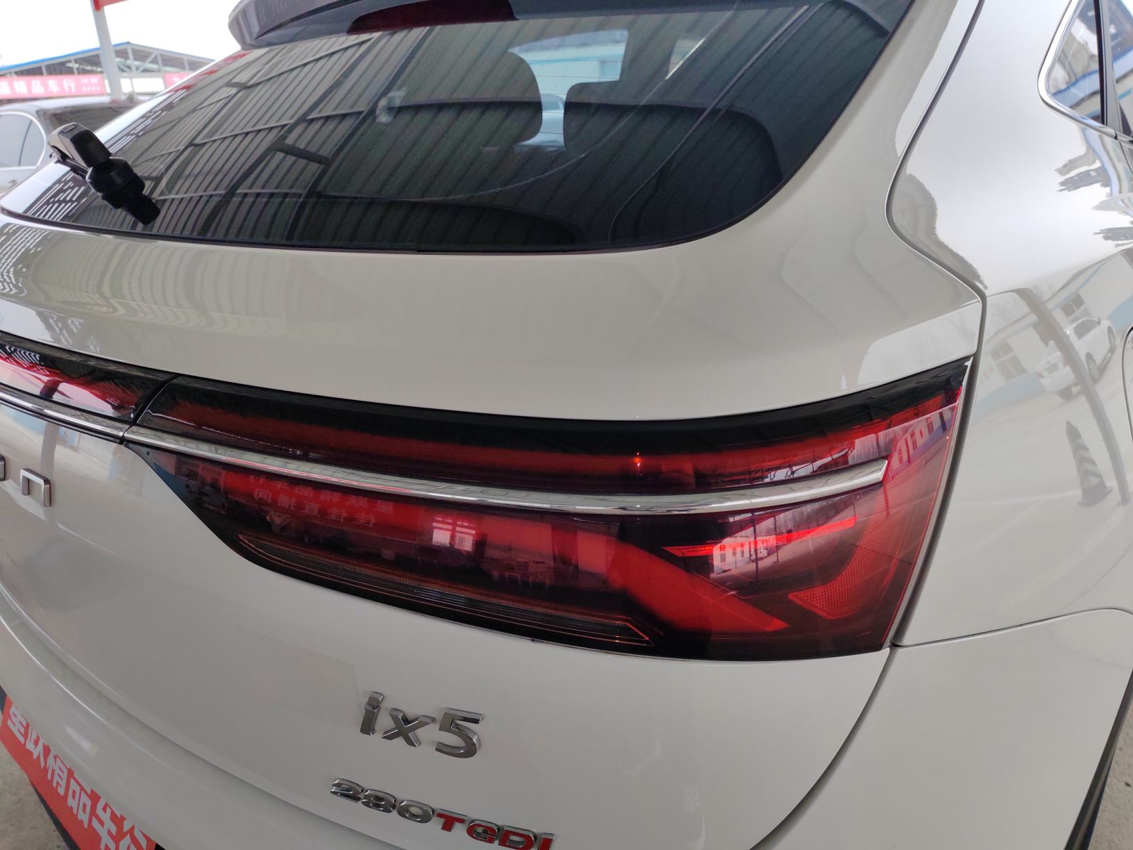 Dongfeng Fengon ix5 2019 thumb 7